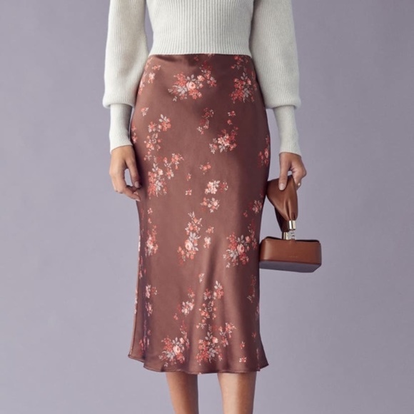 Reformation Pratt Silk Midi Skirt in Nona Size 4 - Picture 3 of 9